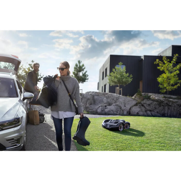 Robot tagliaerba Husqvarna Automower 435X AWD elettrodonovan – Image 3